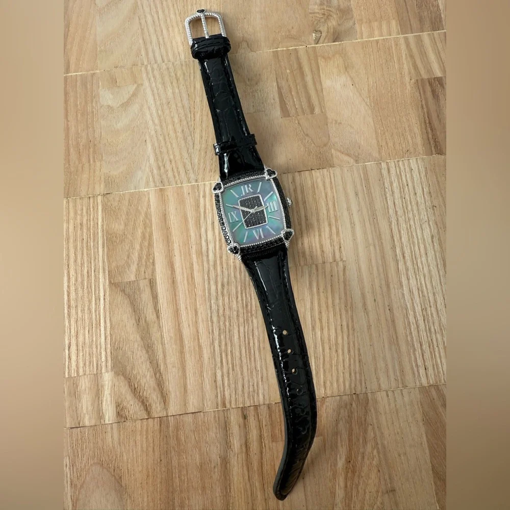 Judith ripka ladies mother of pearl stainless steel watch NEW BATTERY